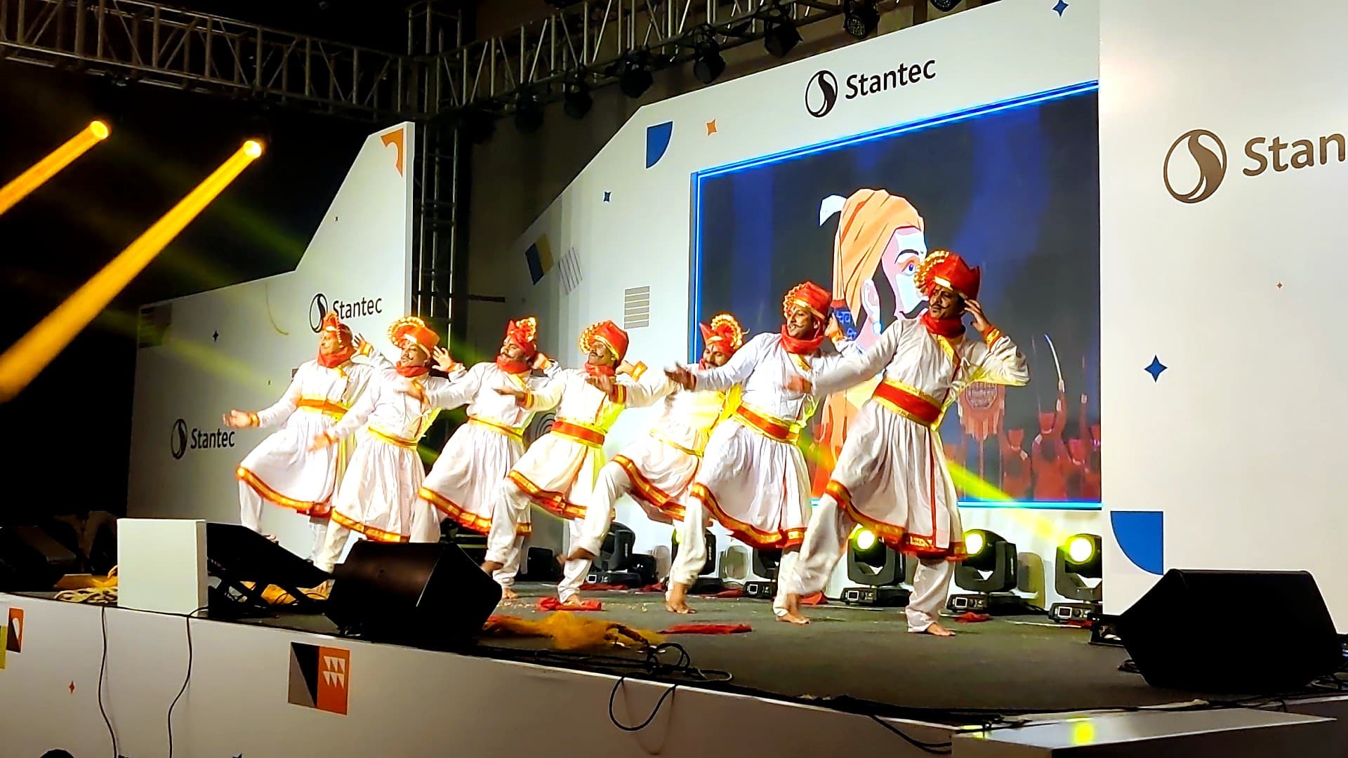 Maharashtrian folk dance on corporate stage